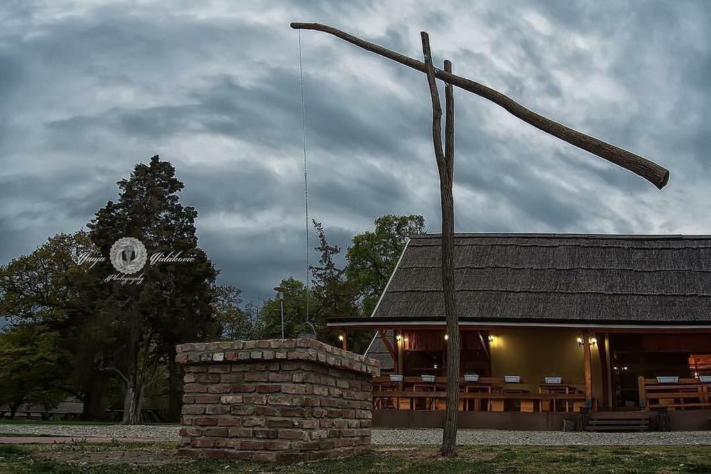 Отель Vukovarska Kuca Экстерьер фото